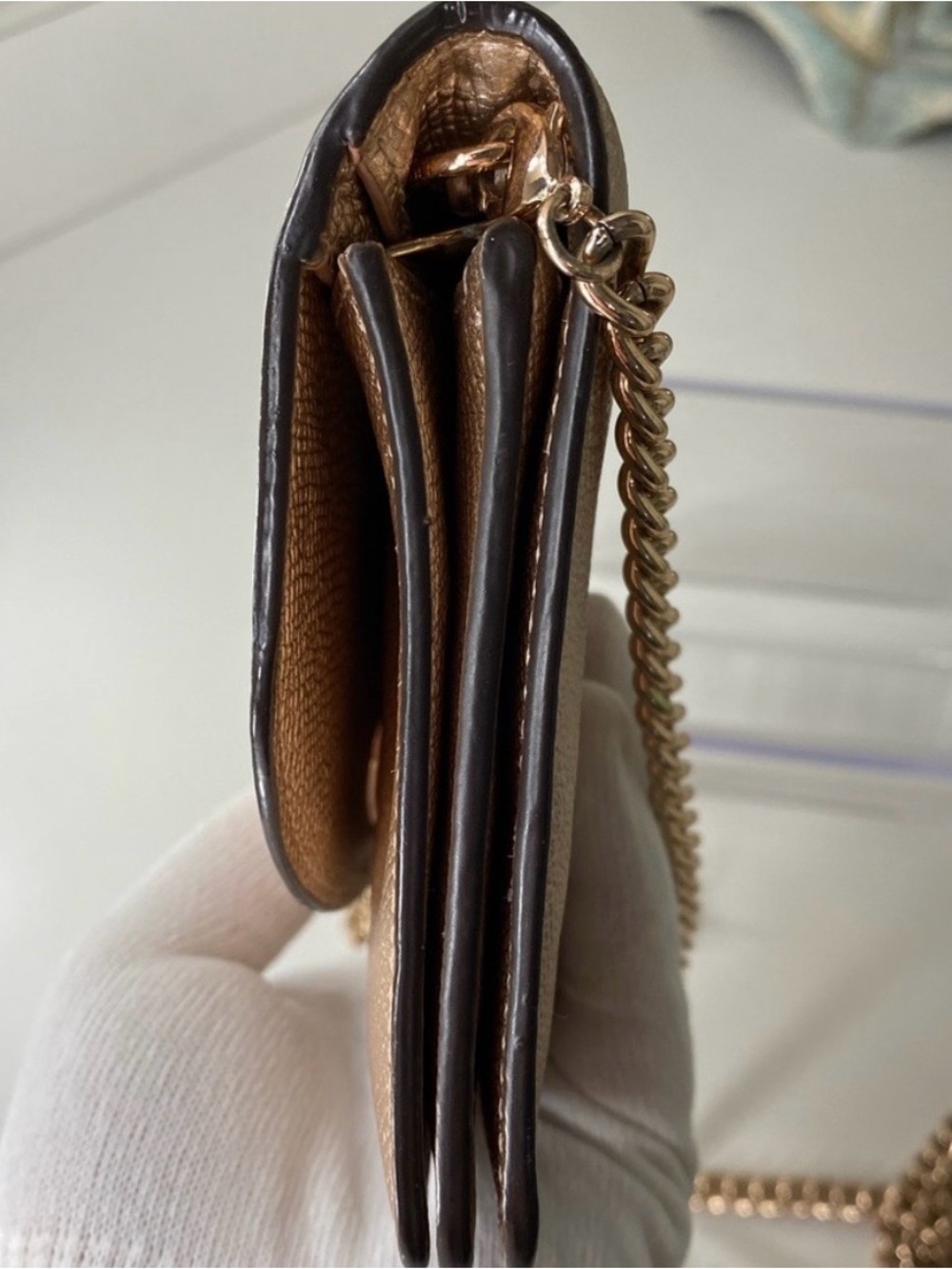 Coach RARE Metallic Rose Gold Chain Crossbody Bag. Very good condition. - Picture 16 of 16